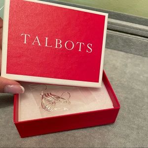 (NEW!) Sterling silver dangle earring